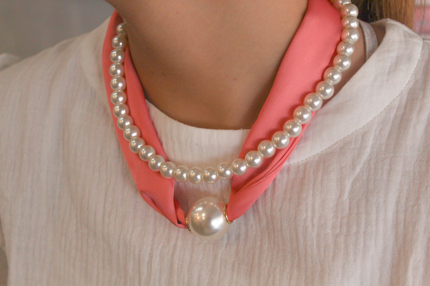 Pearl Breeze Necklace