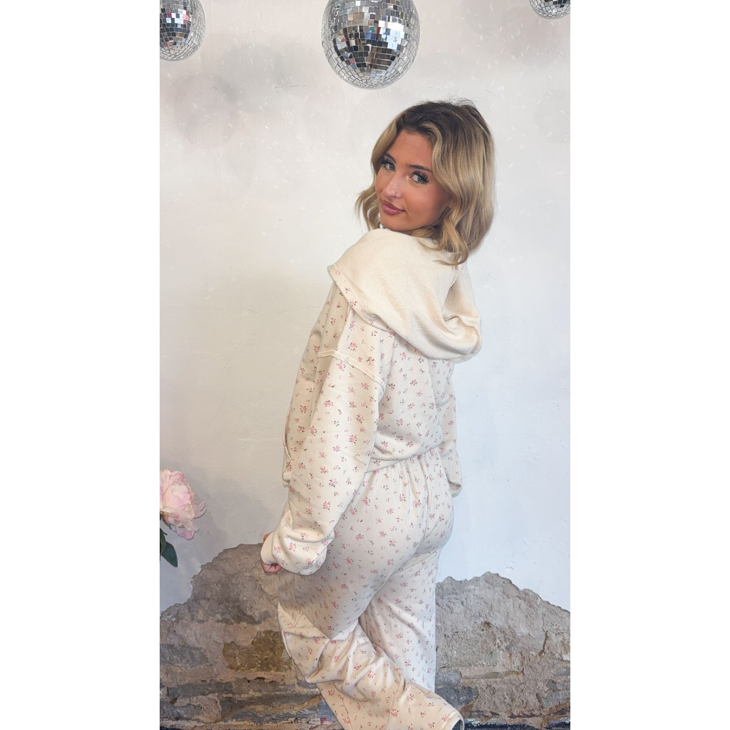 Flirty and floral set