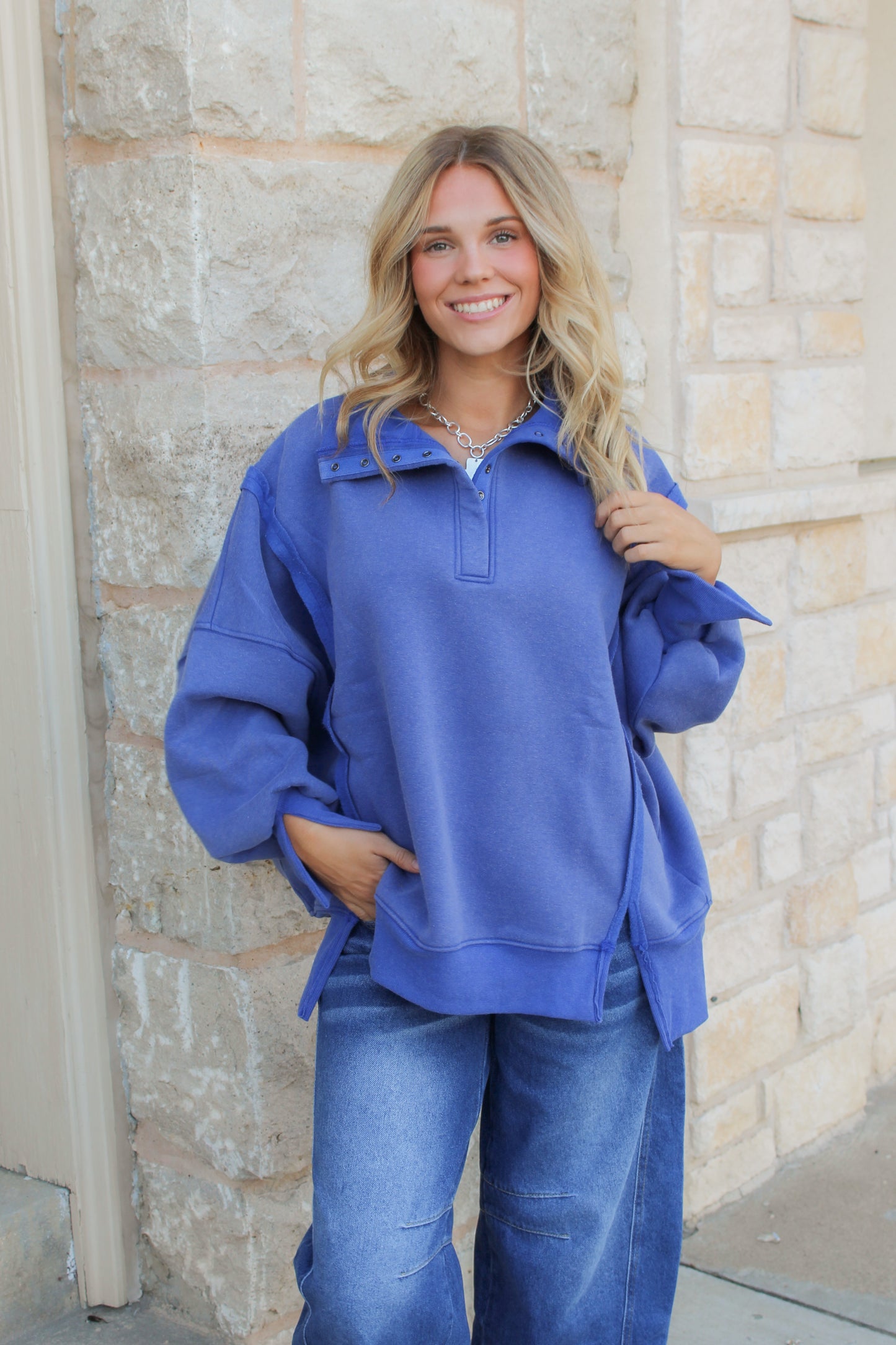Sunday Stroll Pullover
