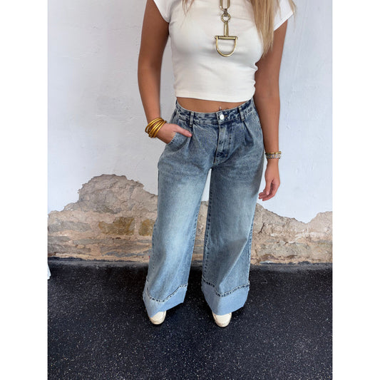 Kati Cuffed Jeans