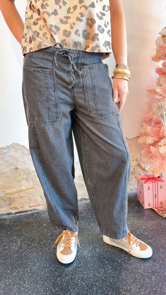Dolly Drawstring Black wash Denim Barrels