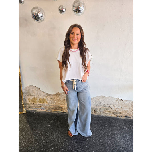 Light Wash Wide-Leg Jeans