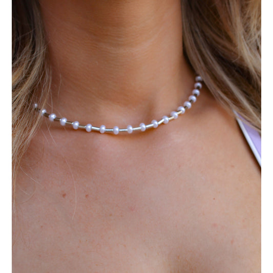 Sweet and Simple Pearl Necklace